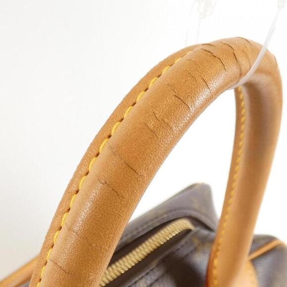 LOUIS VUITTON Brown Monogram Bag - Picture 6 of 8